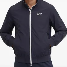 Куртка на молнии