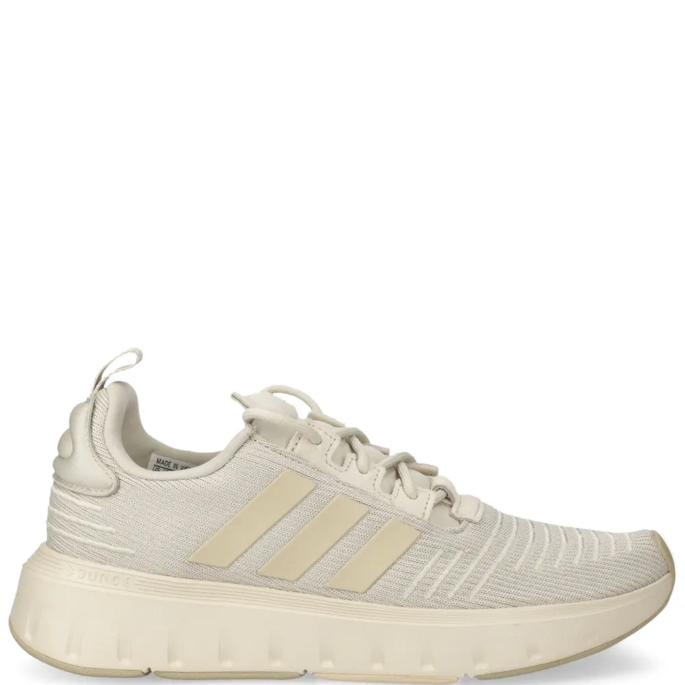 Кроссовки Swift Run