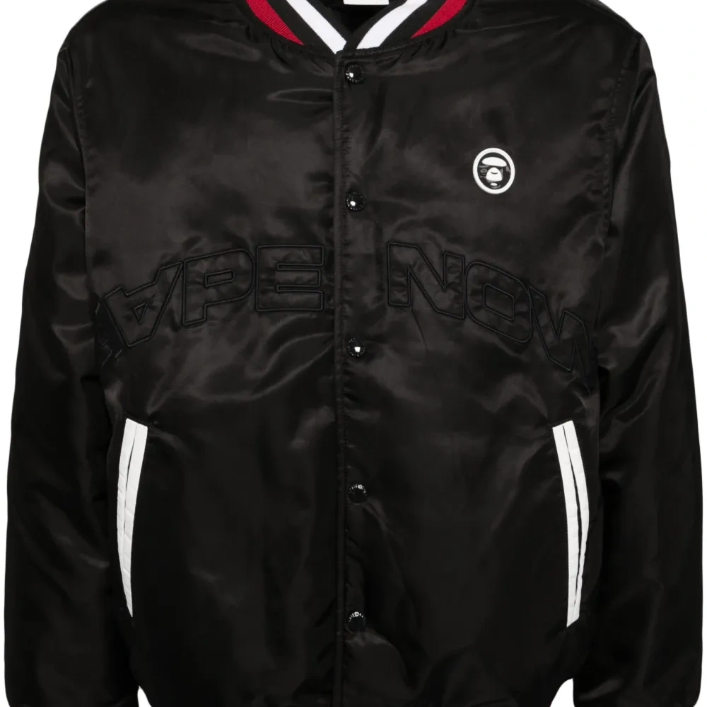 Бомбер с нашивкой-логотипом