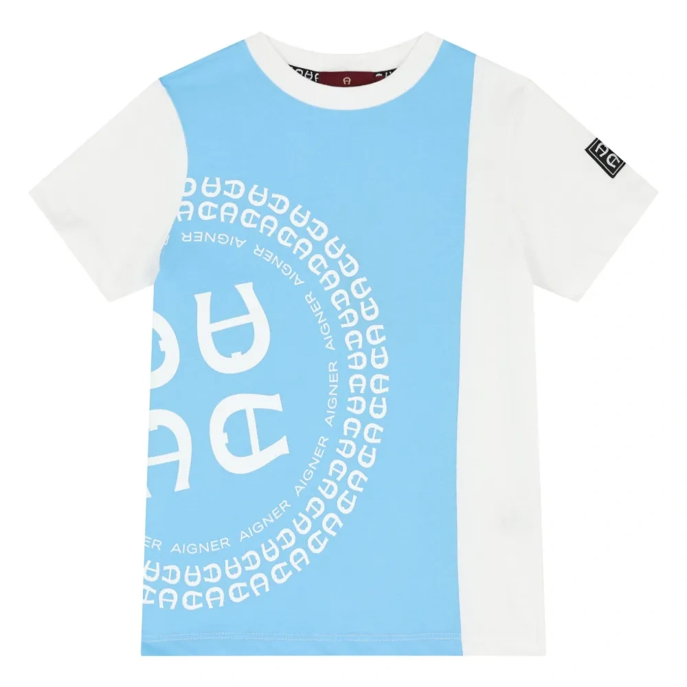 Футболка с логотипом