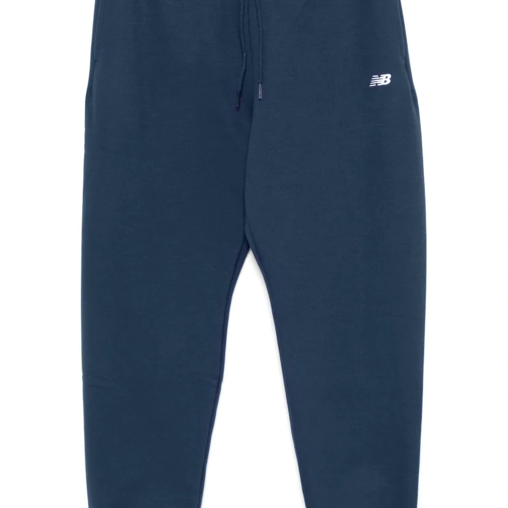 Спортивные брюки с вышитым логотипом