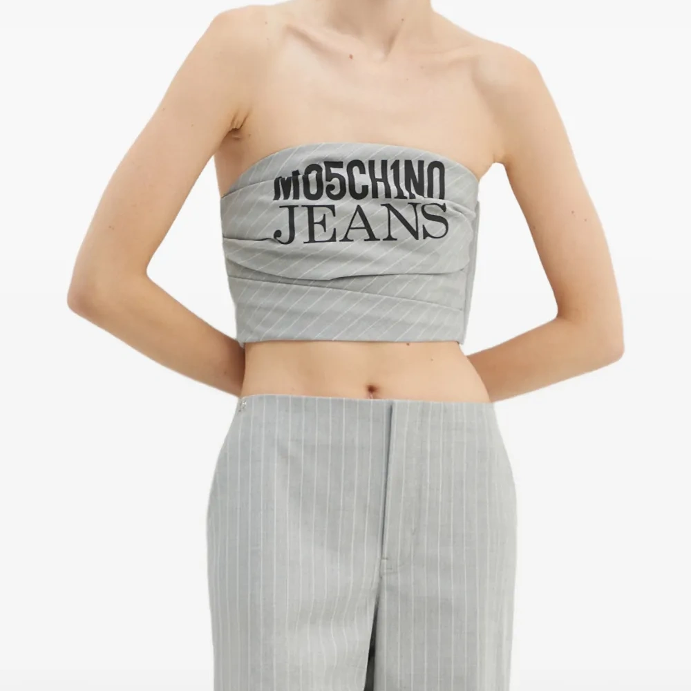 Бандо в полоску с логотипом