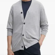 Кардиган на пуговицах