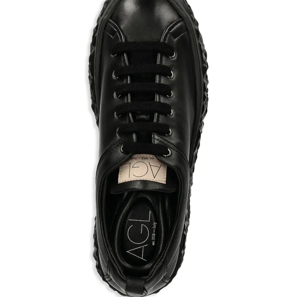 Кроссовки Magma