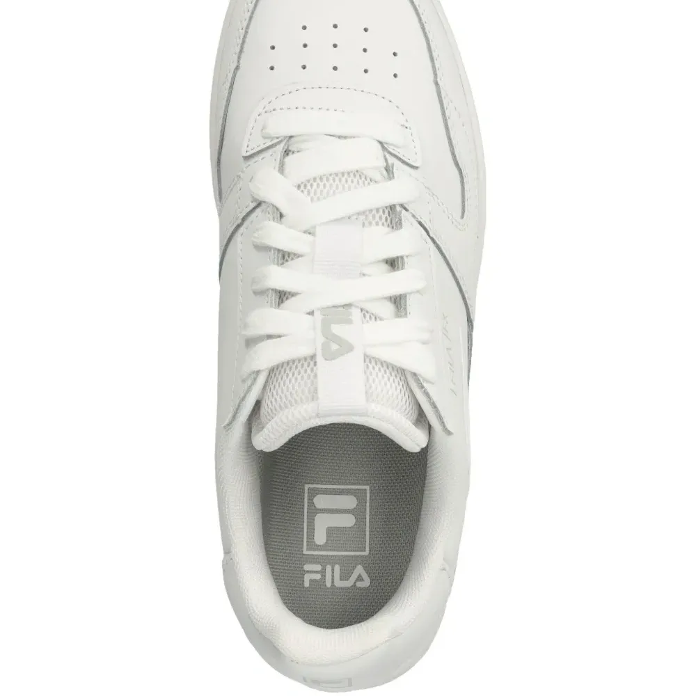 Кроссовки Logan