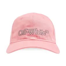 Кепка с логотипом