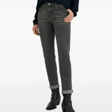 Джинсы со средней посадкой