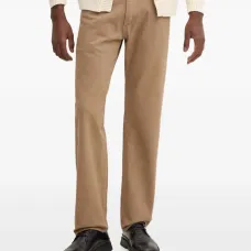 Джинсы с карманами Джинсы с карманами