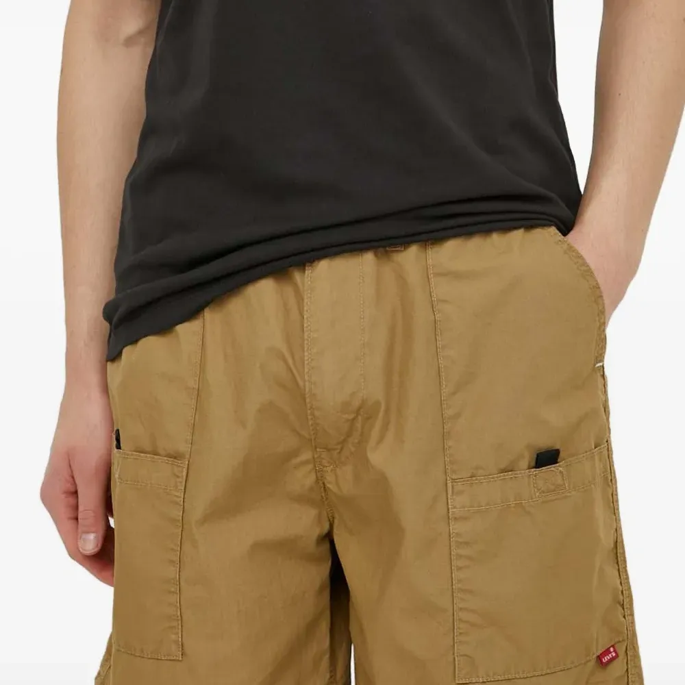 Брюки с карманами