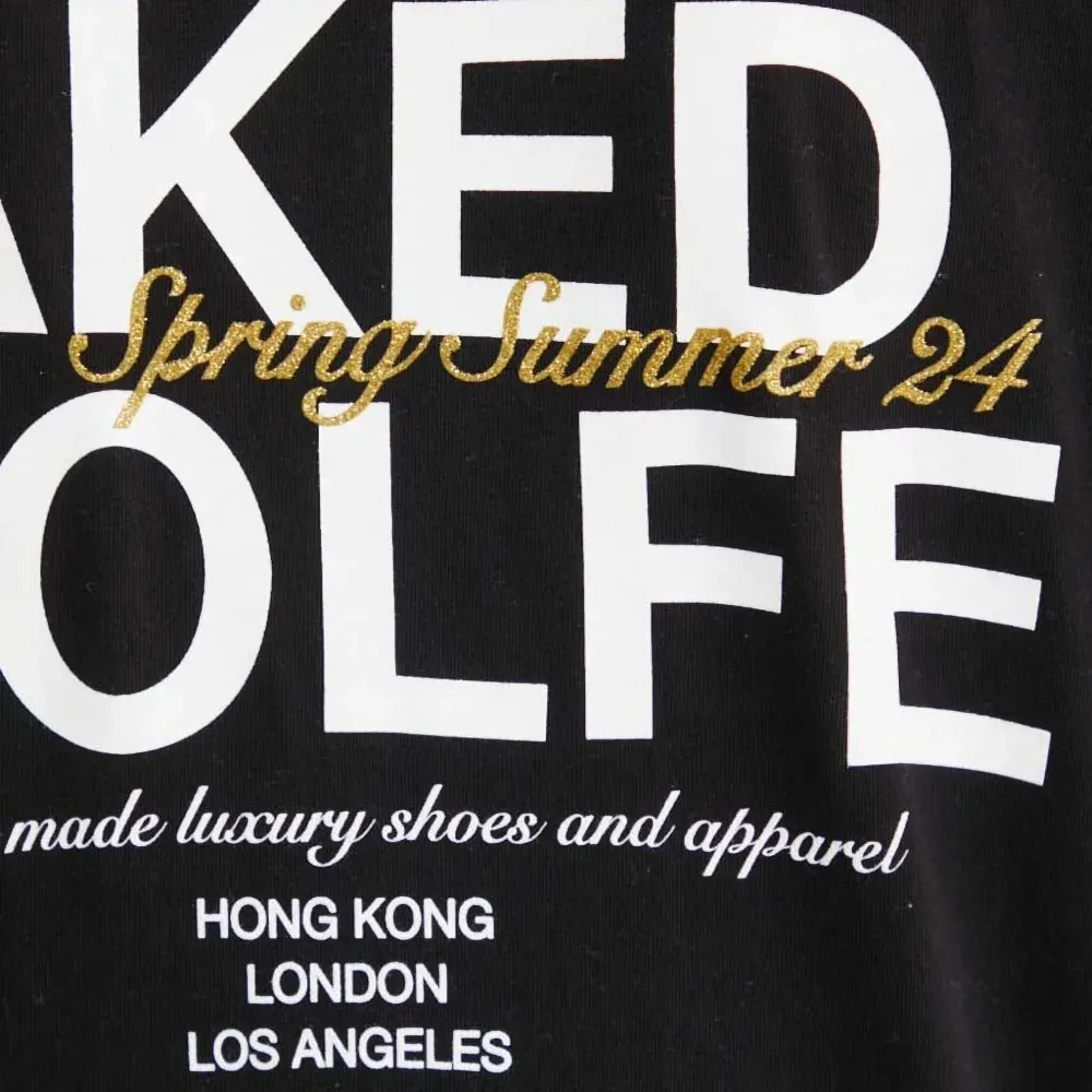 Футболка с логотипом