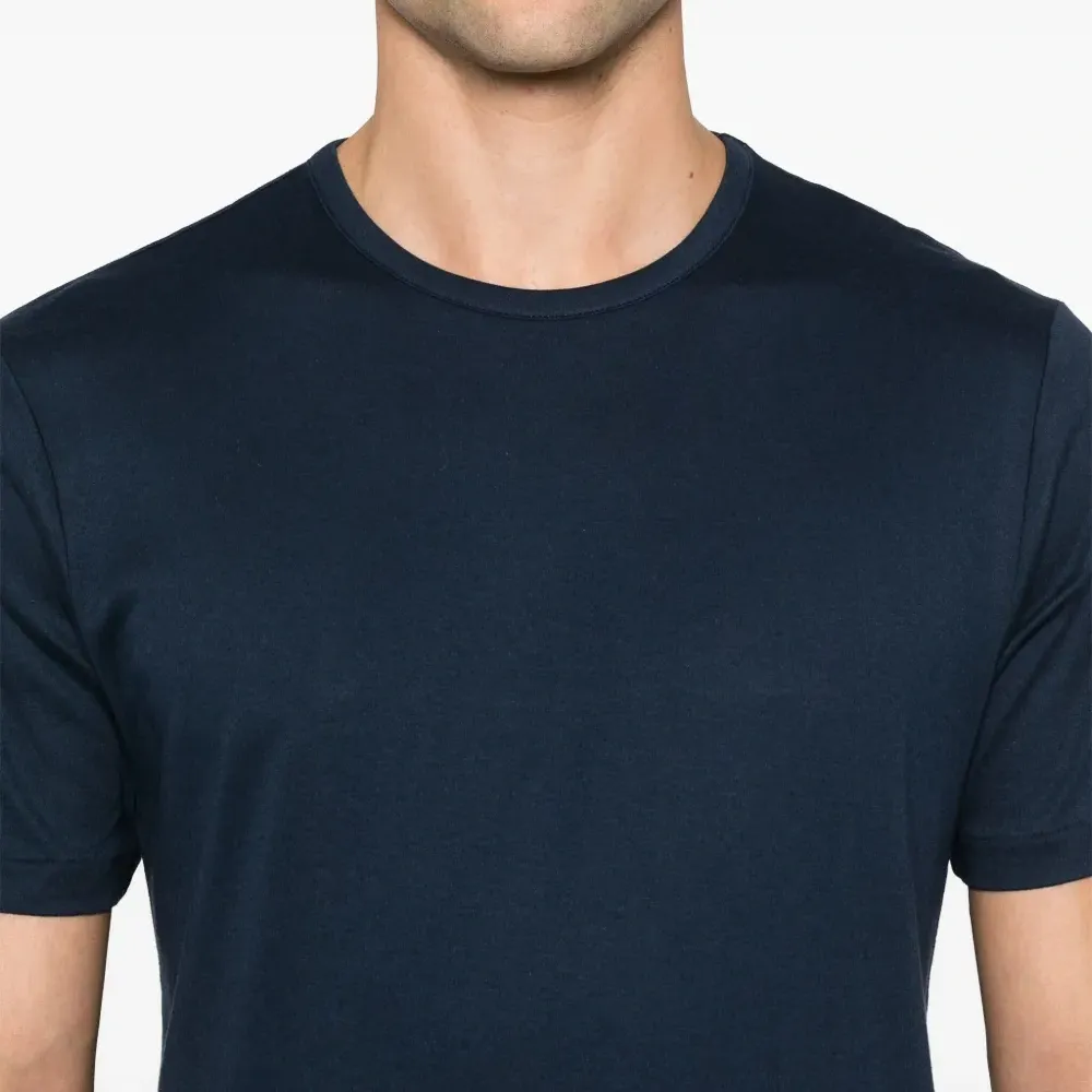 Футболка с круглым вырезом Футболка с круглым вырезом