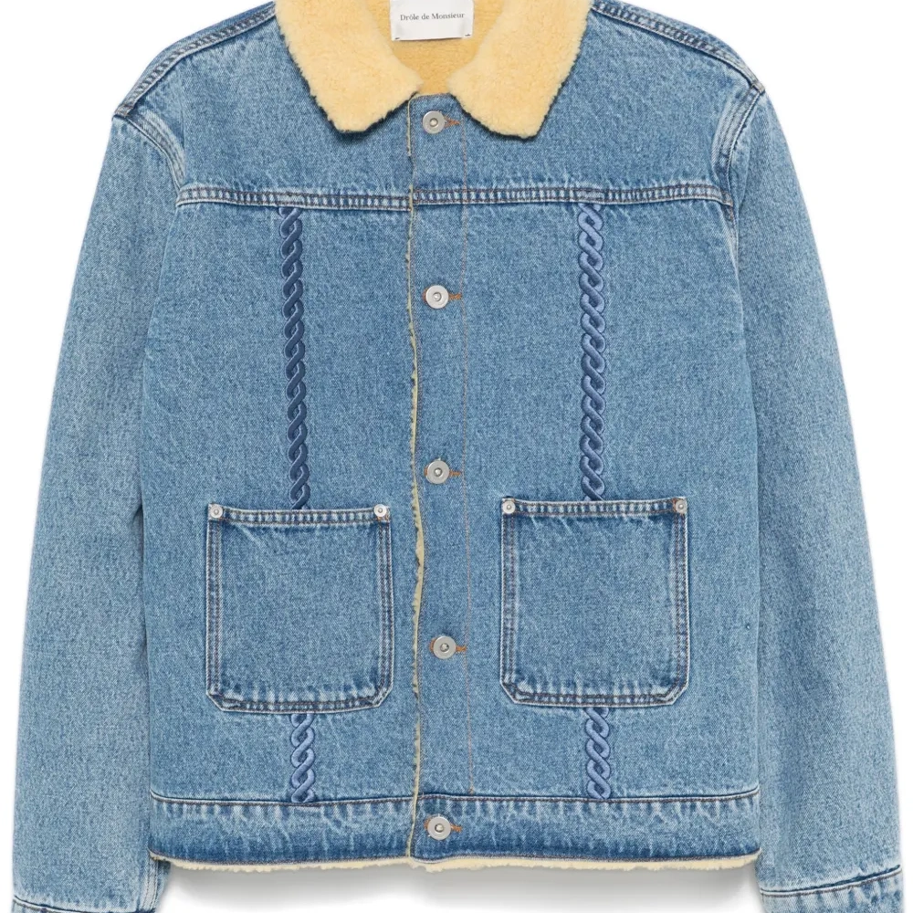 Джинсовая куртка