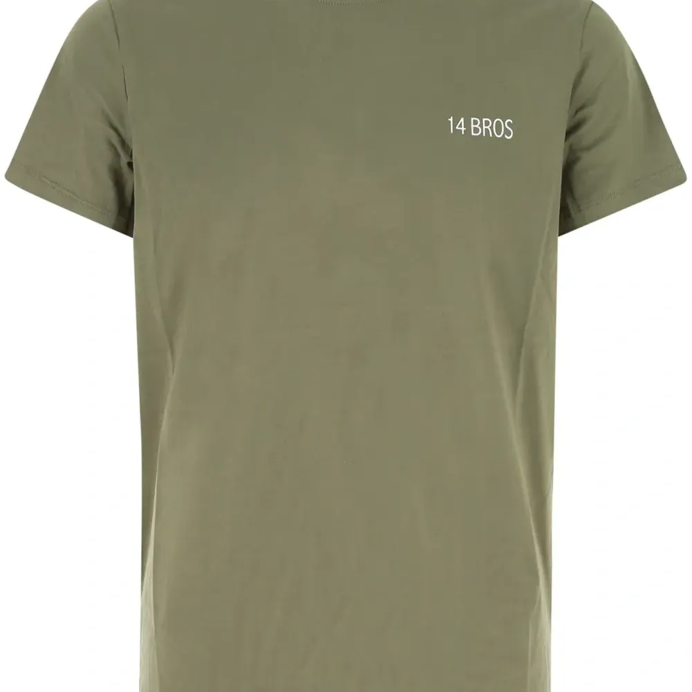 Футболка с логотипом