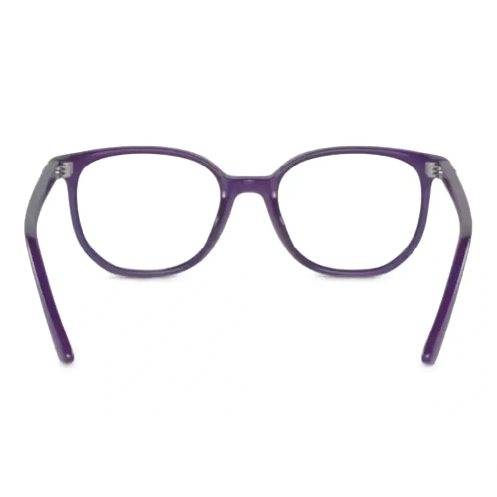 Очки в квадратной оправе