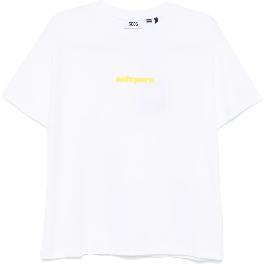 Футболка с вышивкой