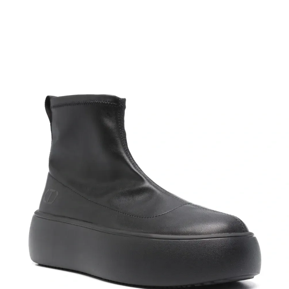 Ботинки из коллаборации с Fessura