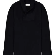 Свитер с воротником-шалькой и бахромой