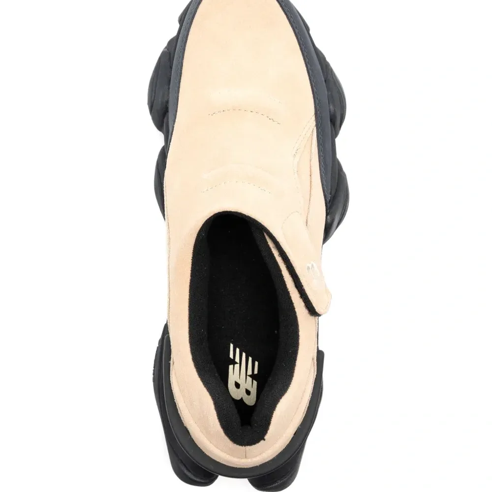 Кроссовки 8040