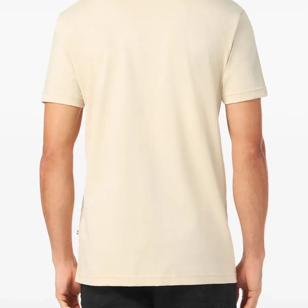 Футболка с круглым вырезом