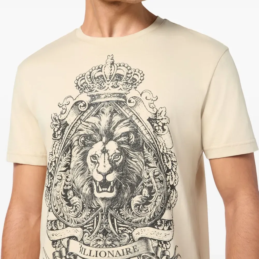 Футболка с круглым вырезом