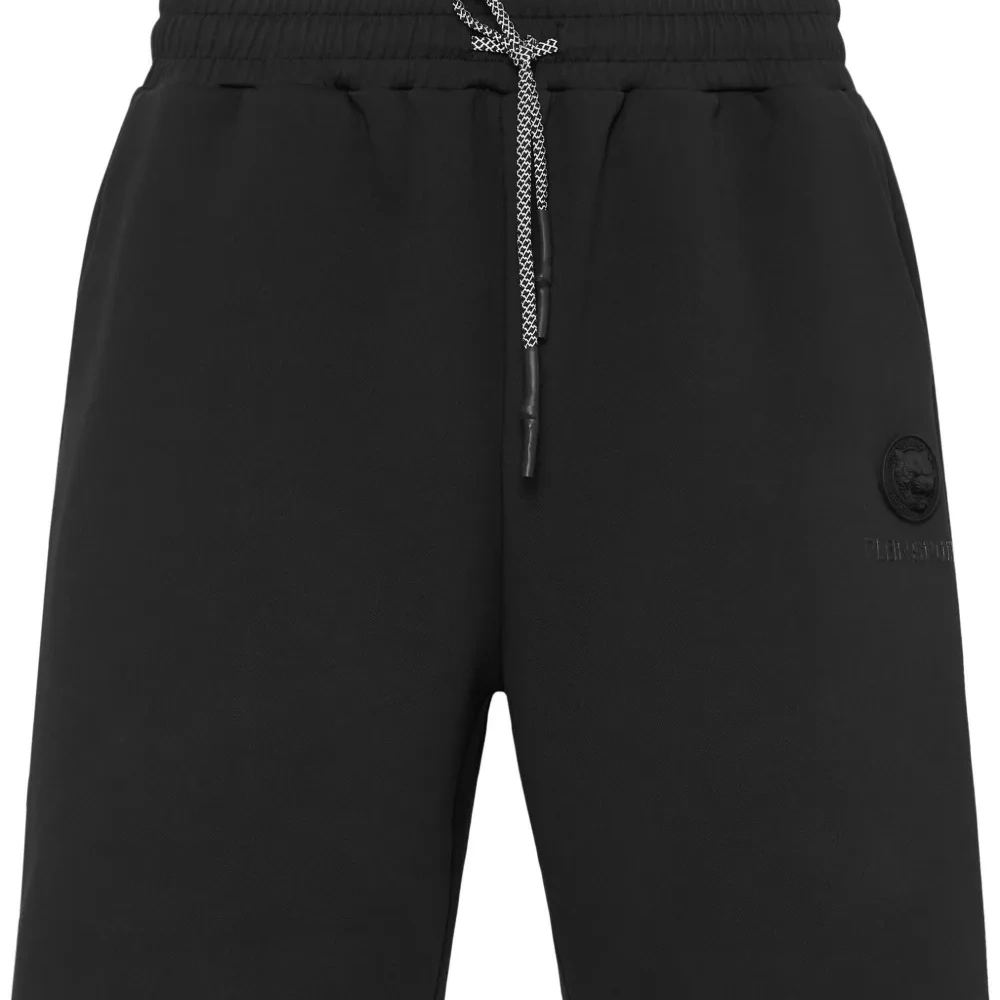 Спортивные шорты с нашивкой-логотипом Спортивные шорты с нашивкой-логотипом