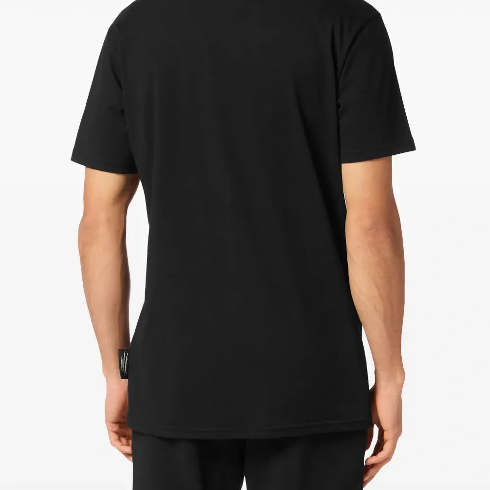 Футболка с вышивкой Tiger Футболка с вышивкой Tiger