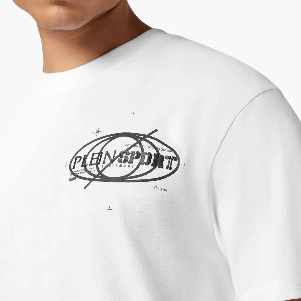 Футболка с логотипом Футболка с логотипом