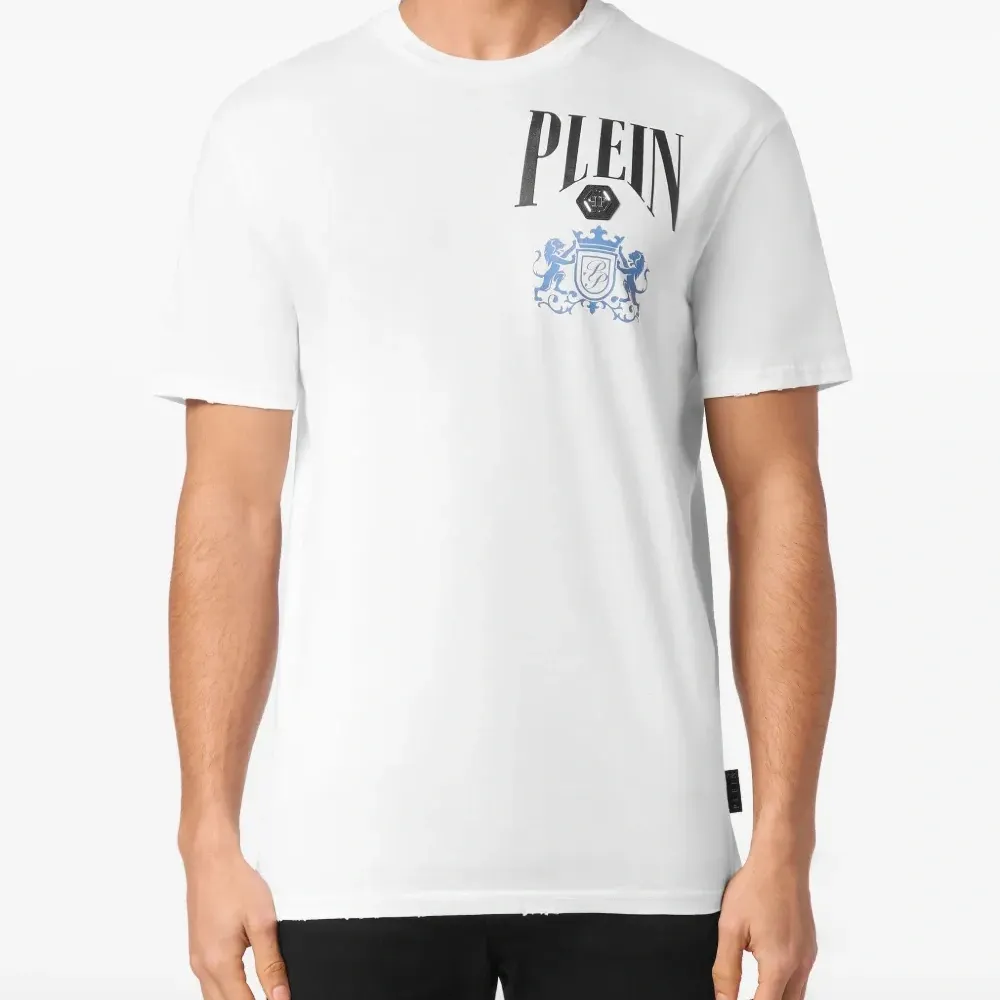 Футболка с логотипом