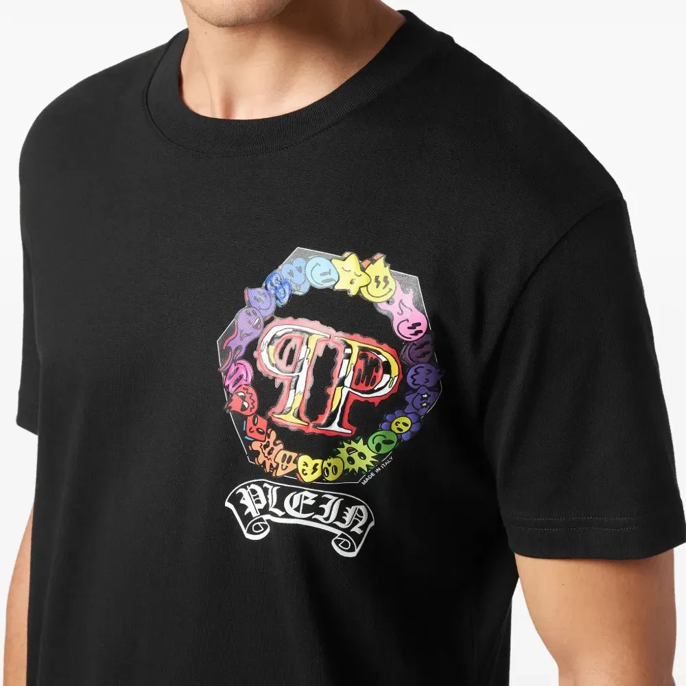 Футболка с логотипом