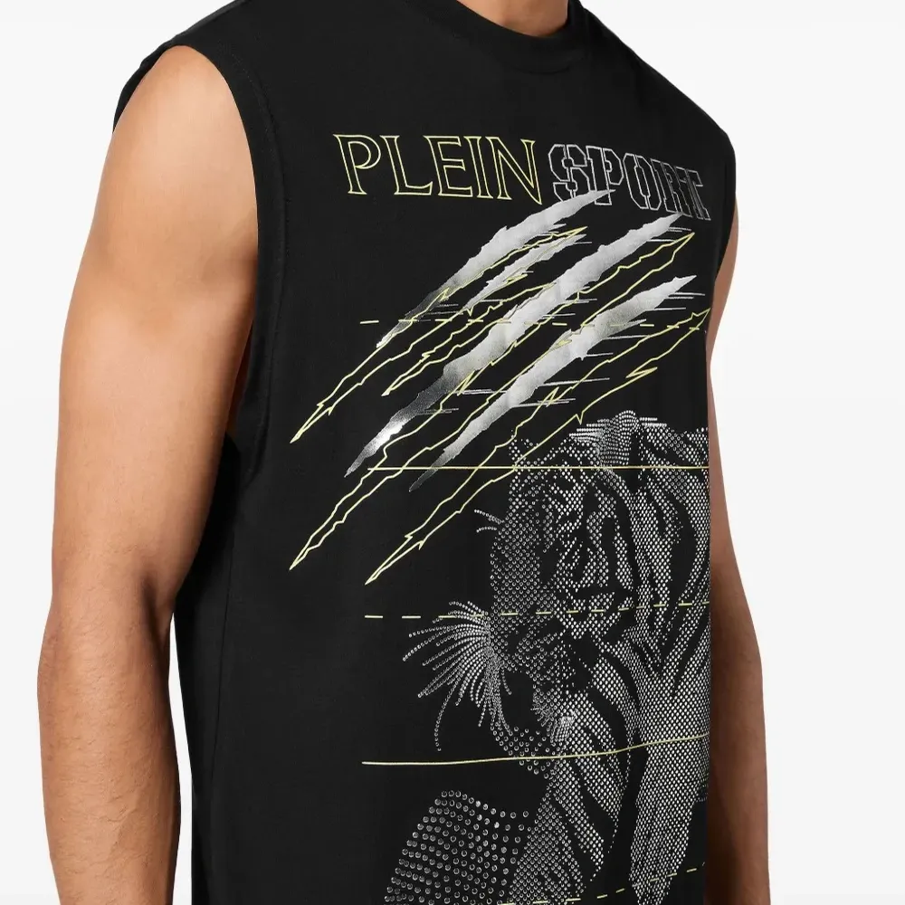 Топ с принтом