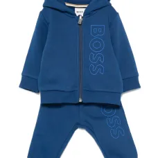 Спортивный костюм с логотипом