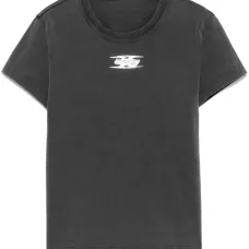 Футболка с логотипом