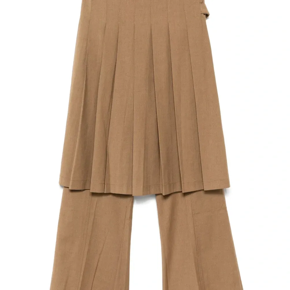 Брюки со складками