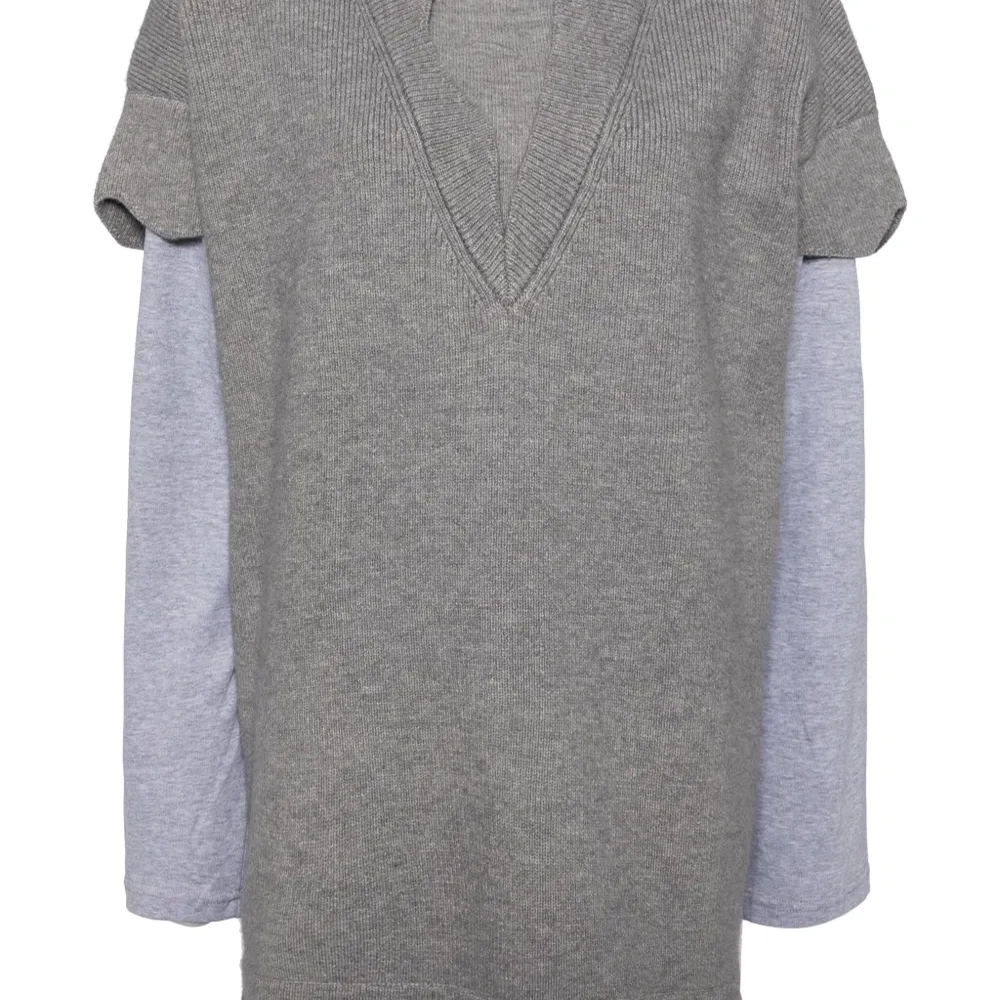 Комплект из топа и джемпера с V-образным вырезом