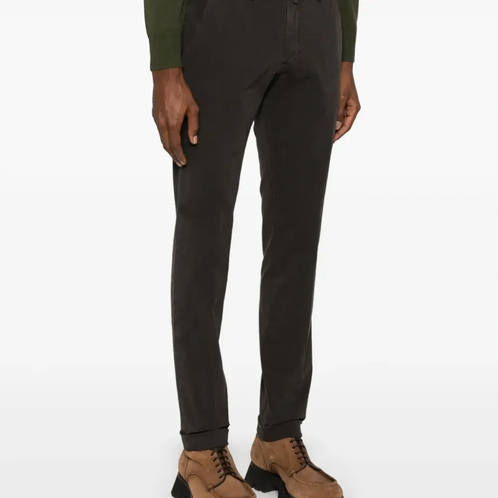 Зауженные брюки Bg03 Зауженные брюки Bg03