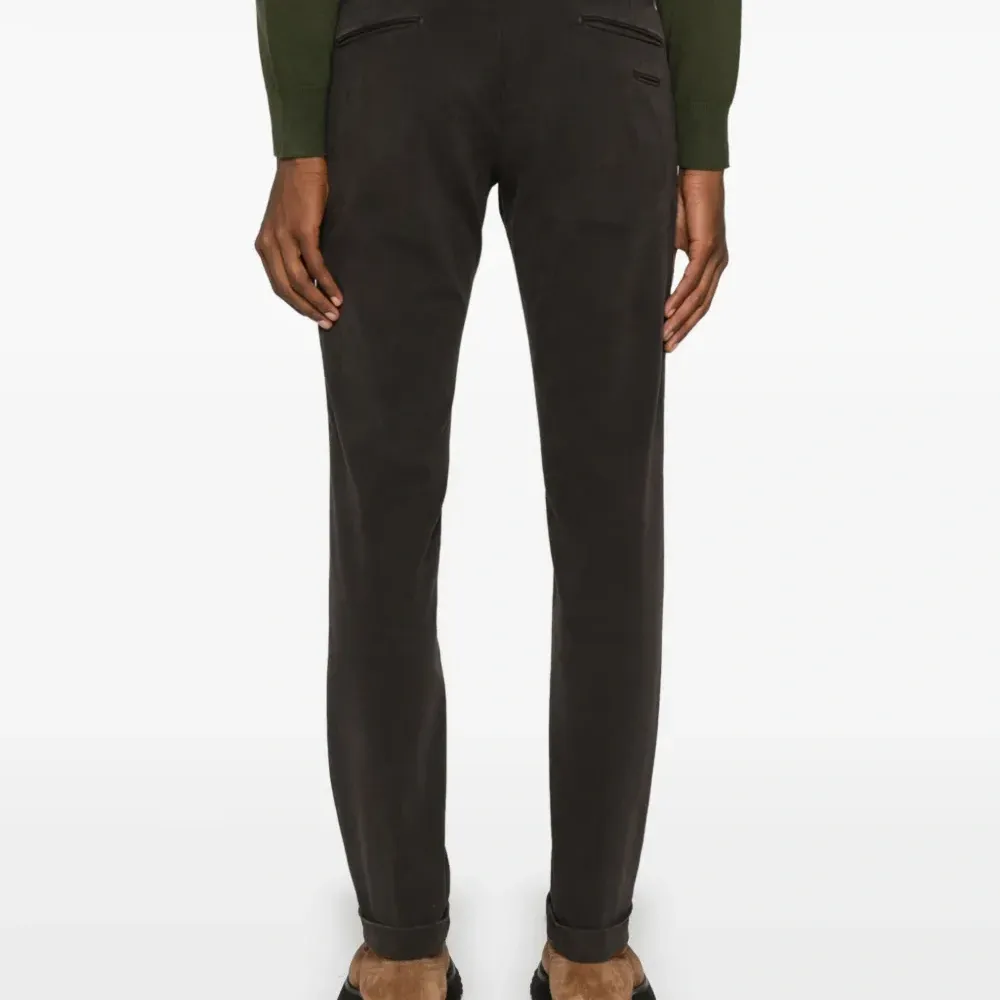 Зауженные брюки Bg03 Зауженные брюки Bg03