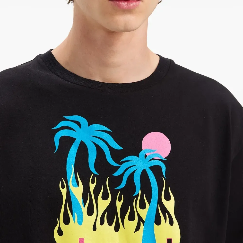 Футболка Burning Oasis