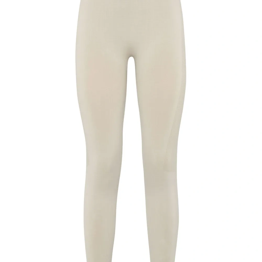 Спортивные легинсы с логотипом Спортивные легинсы с логотипом