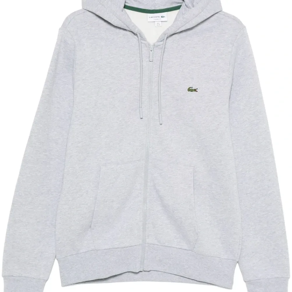 Худи с нашивкой-логотипом