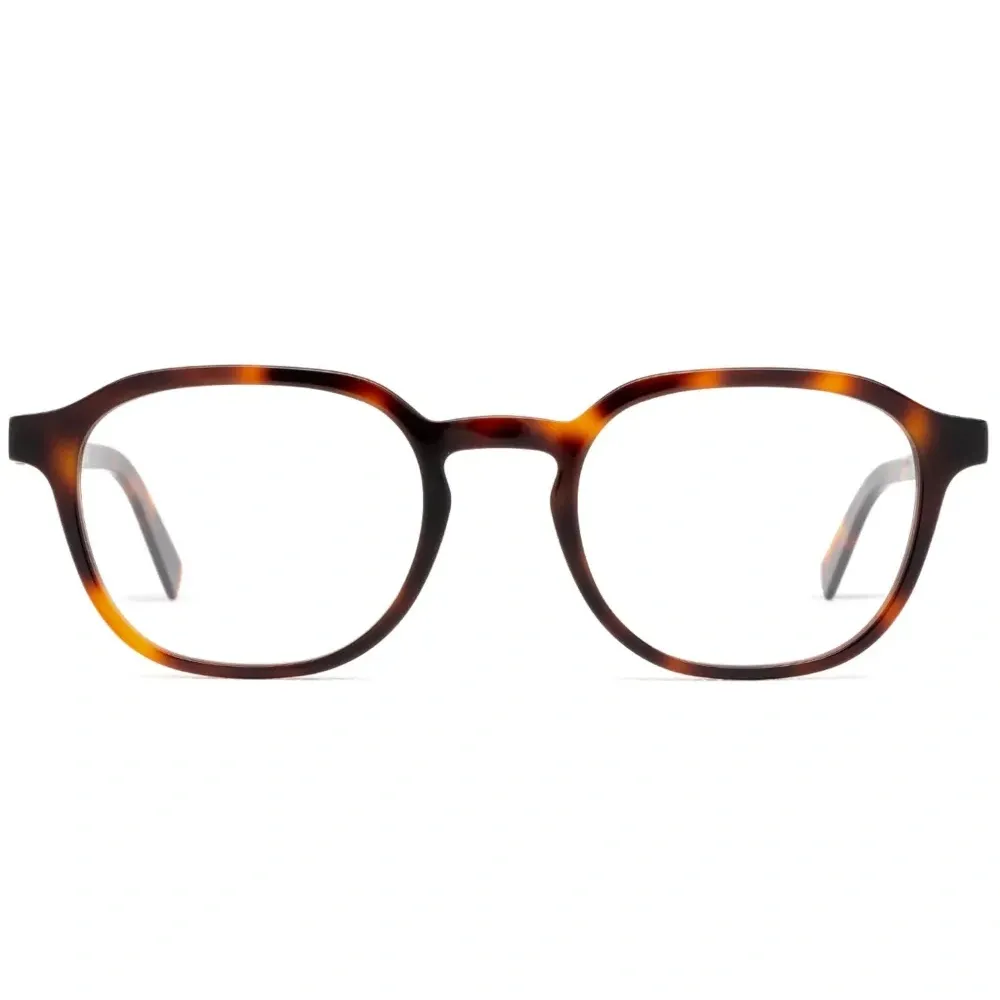 Очки в круглой оправе