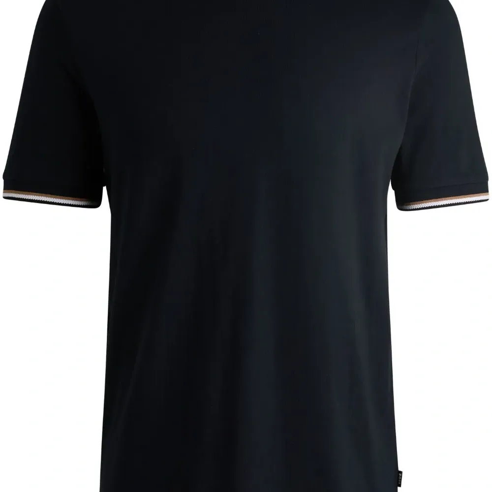 Футболка с короткими рукавами