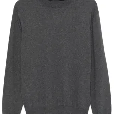 Свитер тонкой вязки