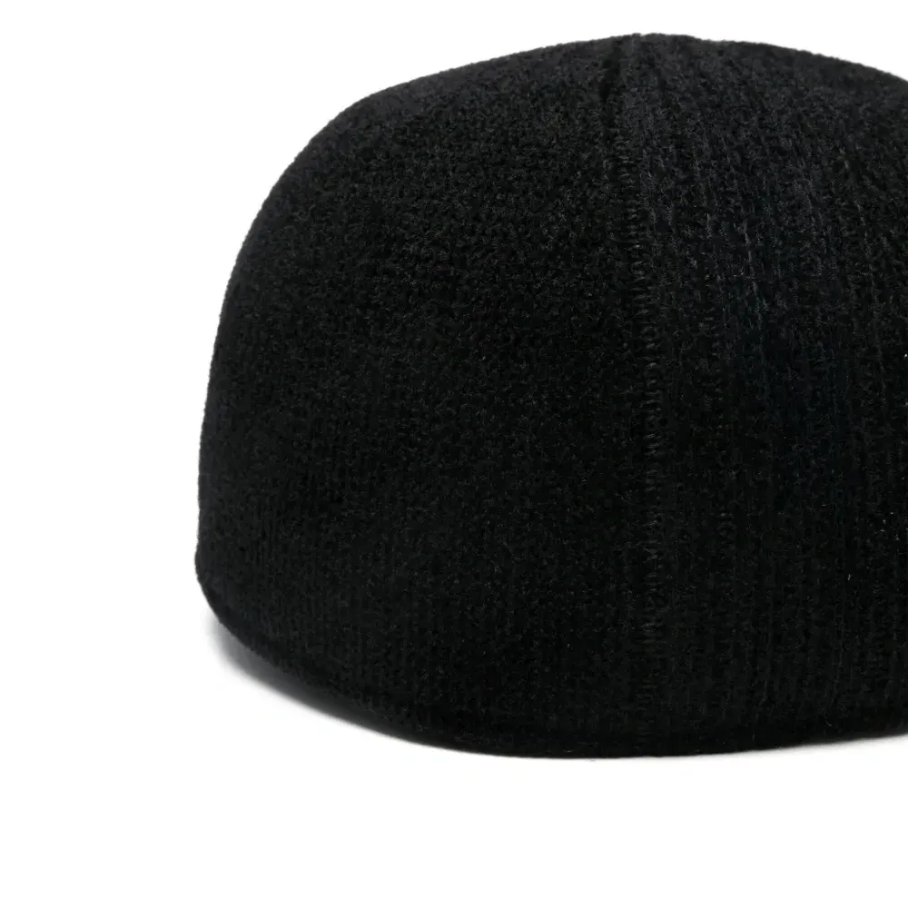 Вязаная кепка