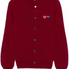 Кардиган с нашивкой