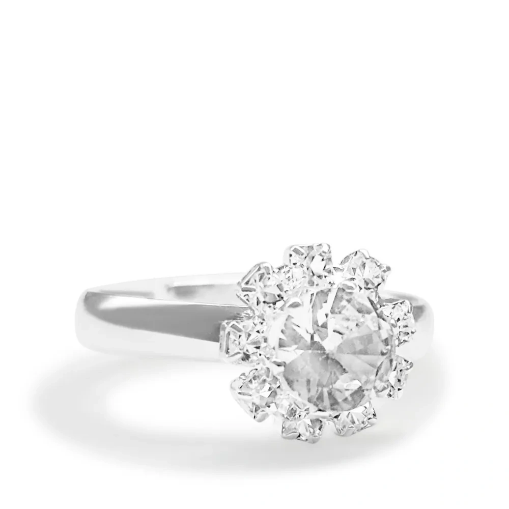 Кольцо с кристаллами