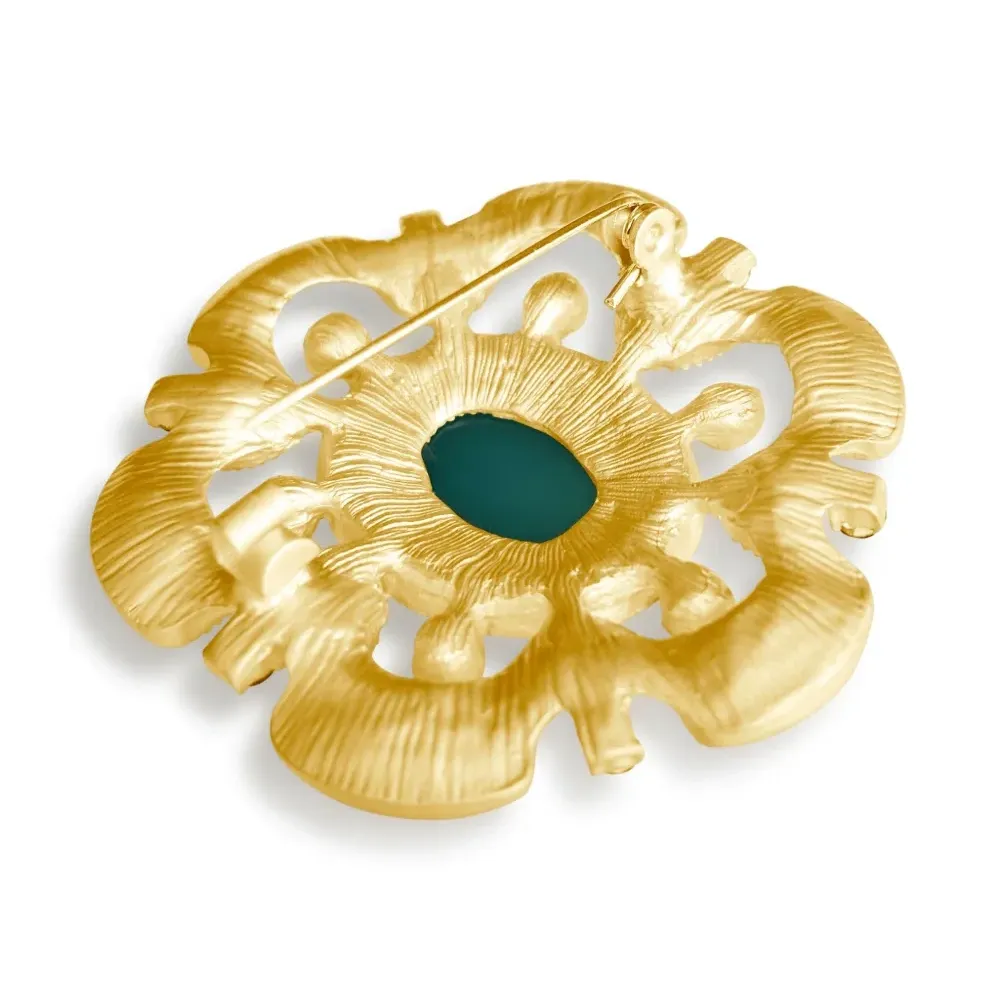 Брошь с искусственным жемчугом