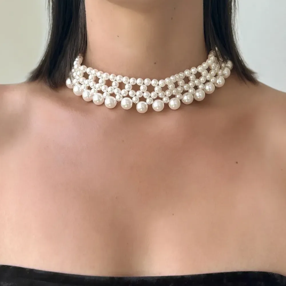 Колье с искусственным жемчугом