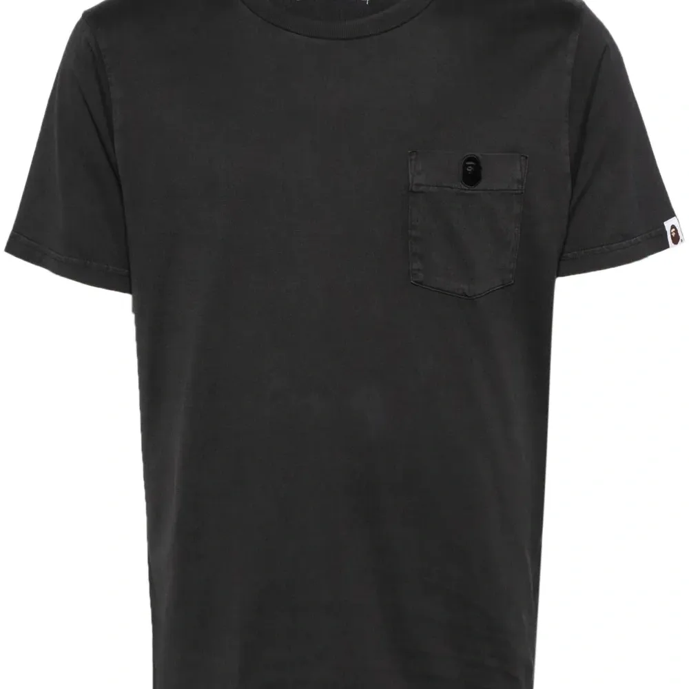 Футболка с карманом