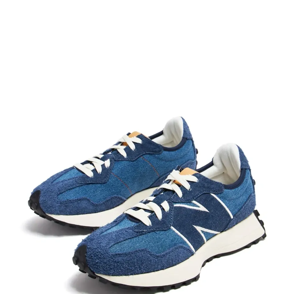 Кроссовки 327