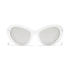 Солнцезащитные очки DG Crossed в овальной оправе